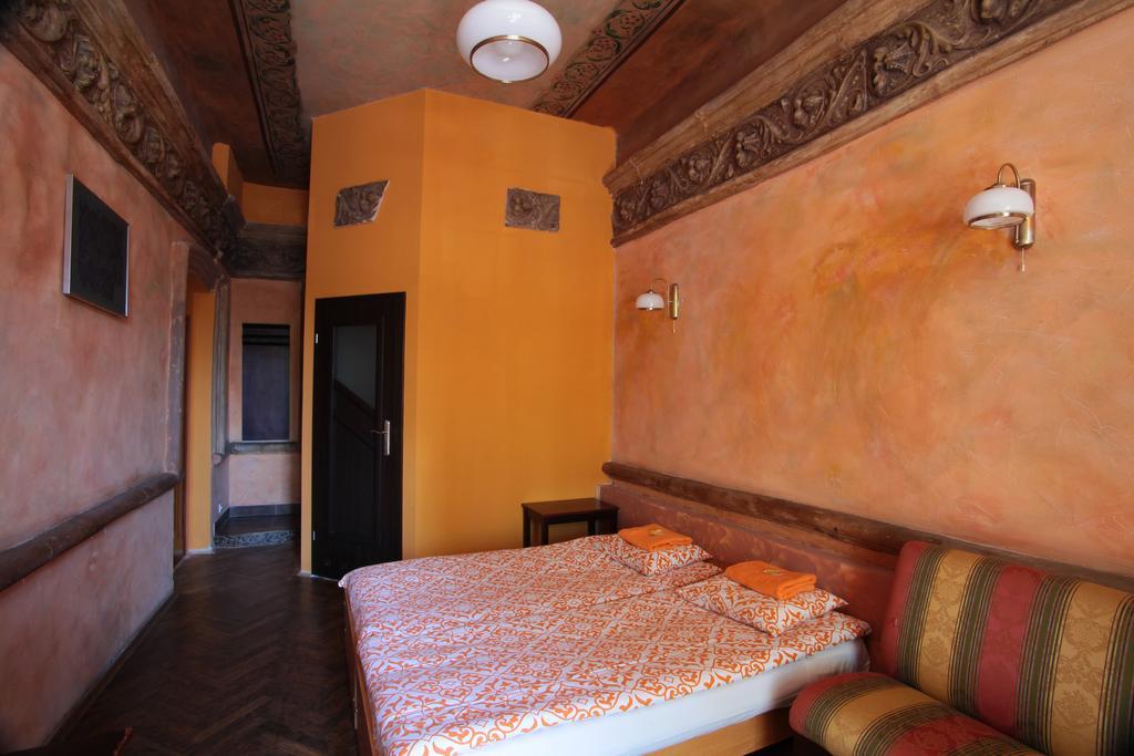 Momotown Privates Bed & Breakfast Krasków Exterior foto