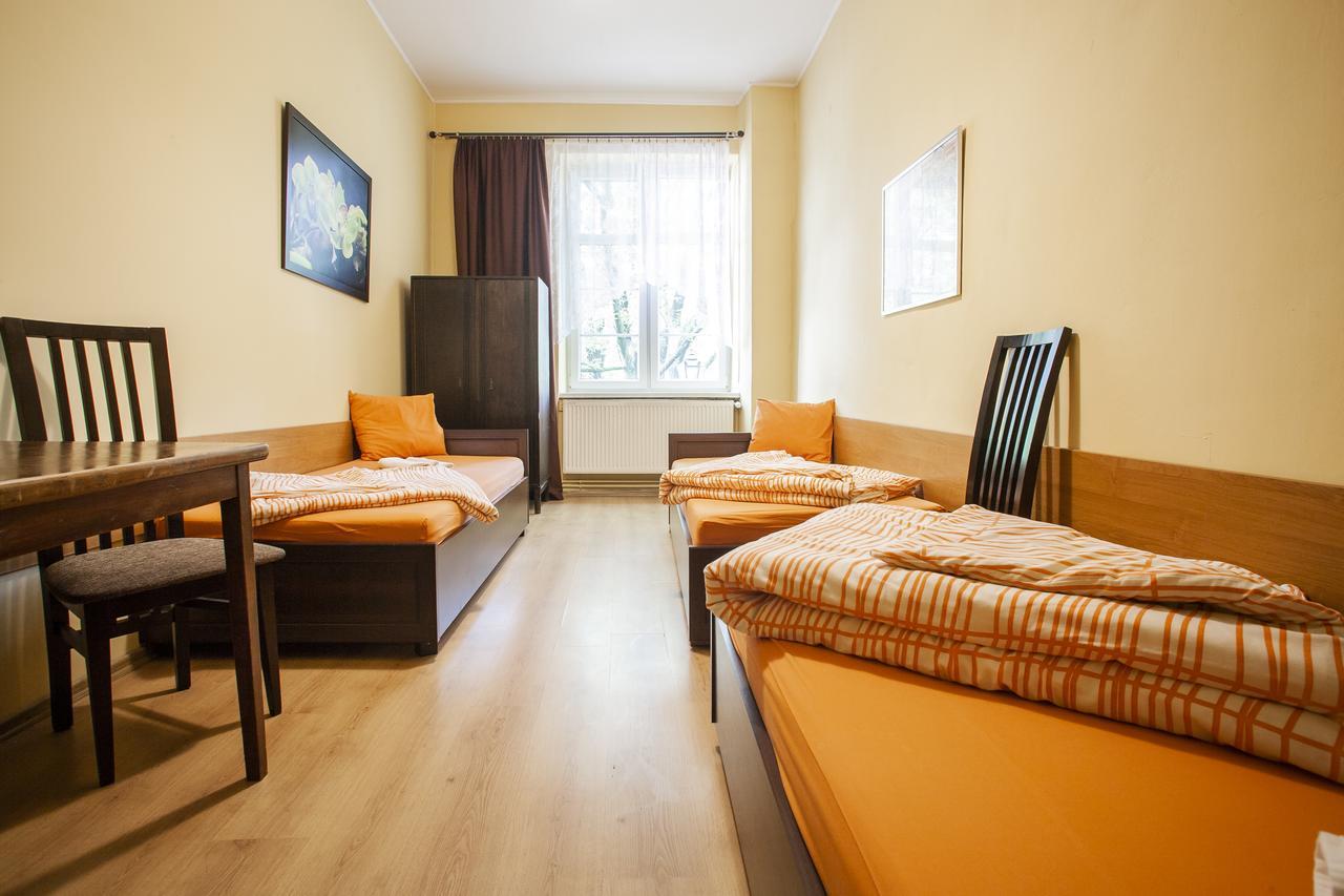 Momotown Privates Bed & Breakfast Krasków Exterior foto