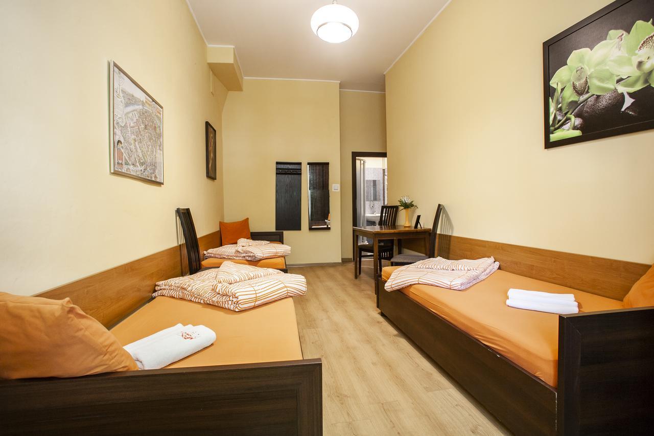 Momotown Privates Bed & Breakfast Krasków Exterior foto