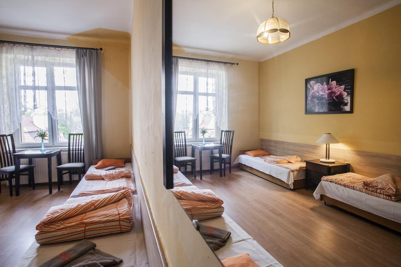 Momotown Privates Bed & Breakfast Krasków Exterior foto
