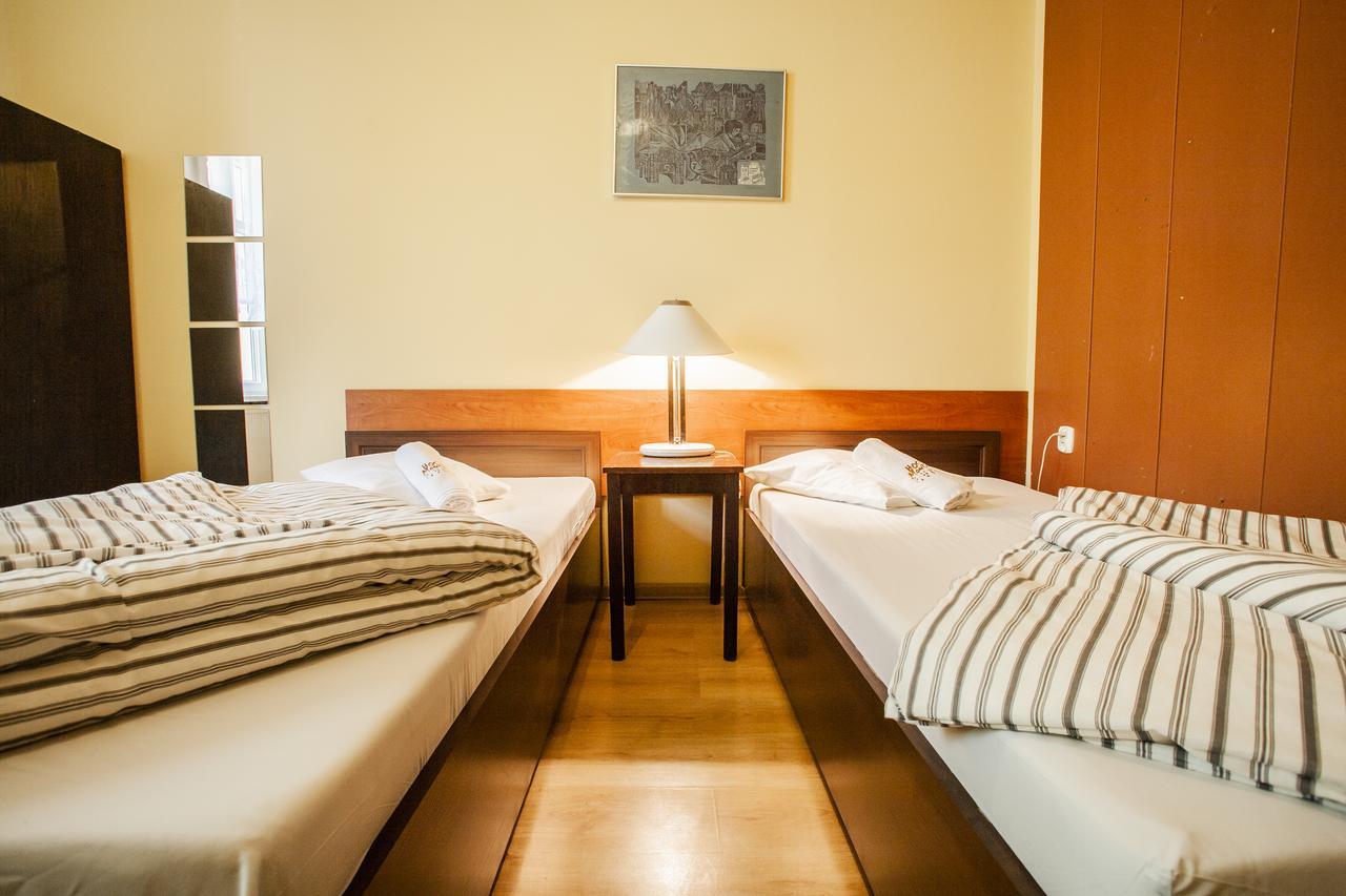 Momotown Privates Bed & Breakfast Krasków Exterior foto