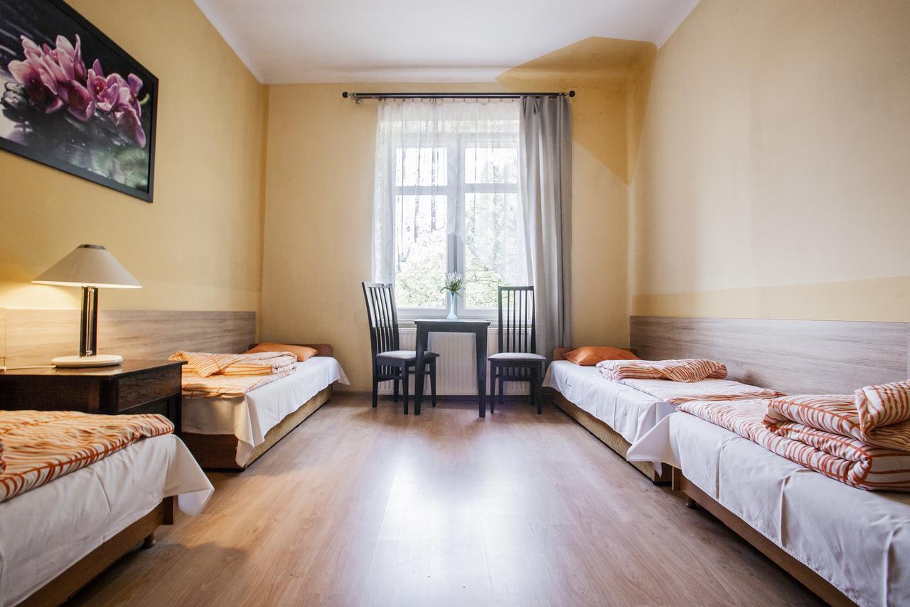 Momotown Privates Bed & Breakfast Krasków Exterior foto